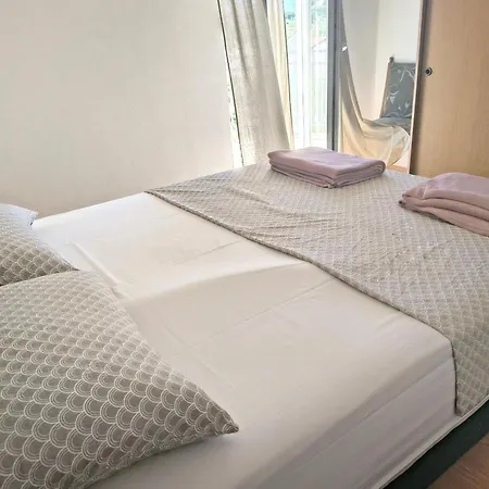 Marica * Rogoznica (Sibenik-Knin)