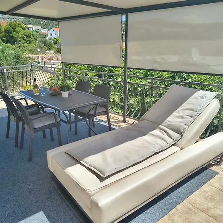 Marica Apartment *
